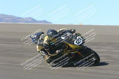 media/Oct-01-2023-SoCal Trackdays (Sun) [[4c570cc352]]/Bowl (1020am)/